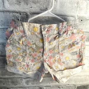 Floral Vintage Print Levi Shorts - Women’s XS